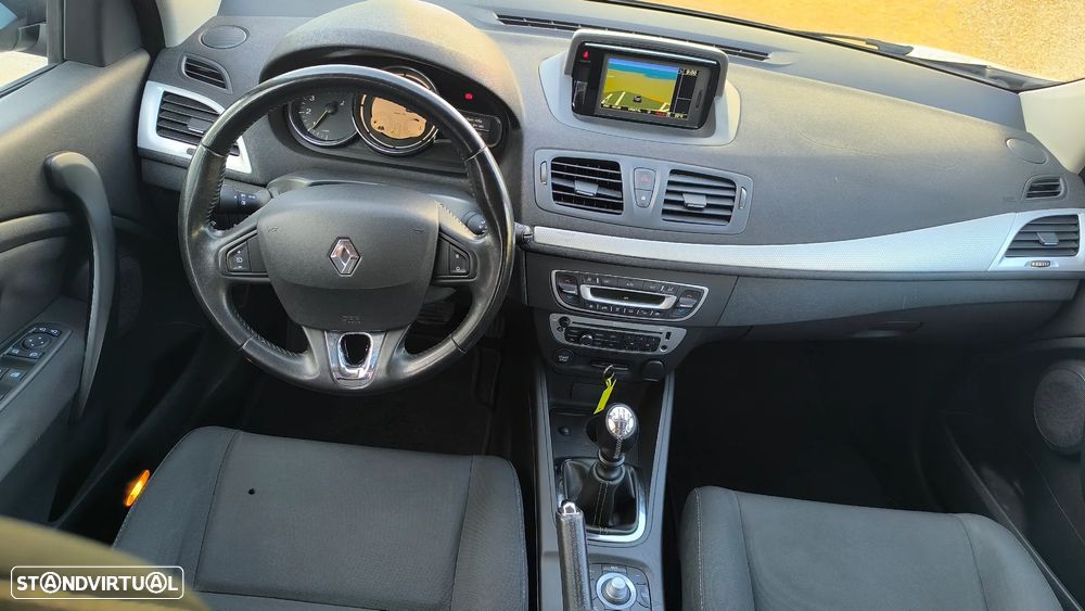 Renault Mégane Sport Tourer 1.5 dCi Dynamique SS - 37