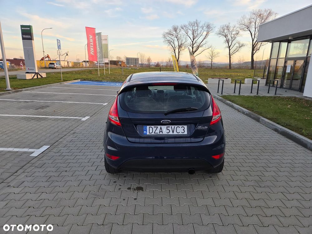 Ford Fiesta 1.25 Trend Edition - 8