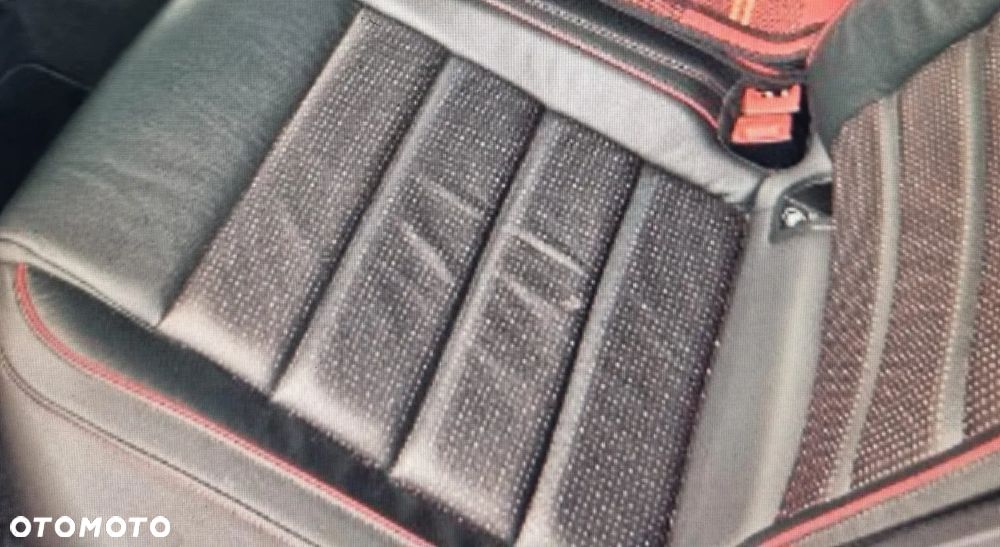 Volkswagen Golf GTI Performance BlueMotion Technology - 10