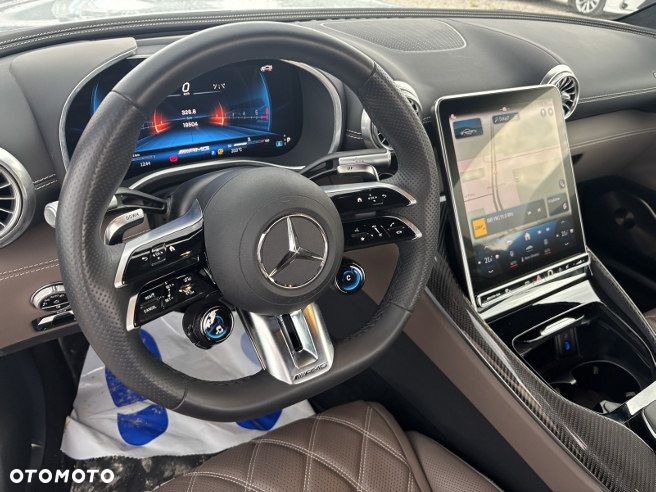 Mercedes-Benz AMG GT 63 4Matic+ - 6