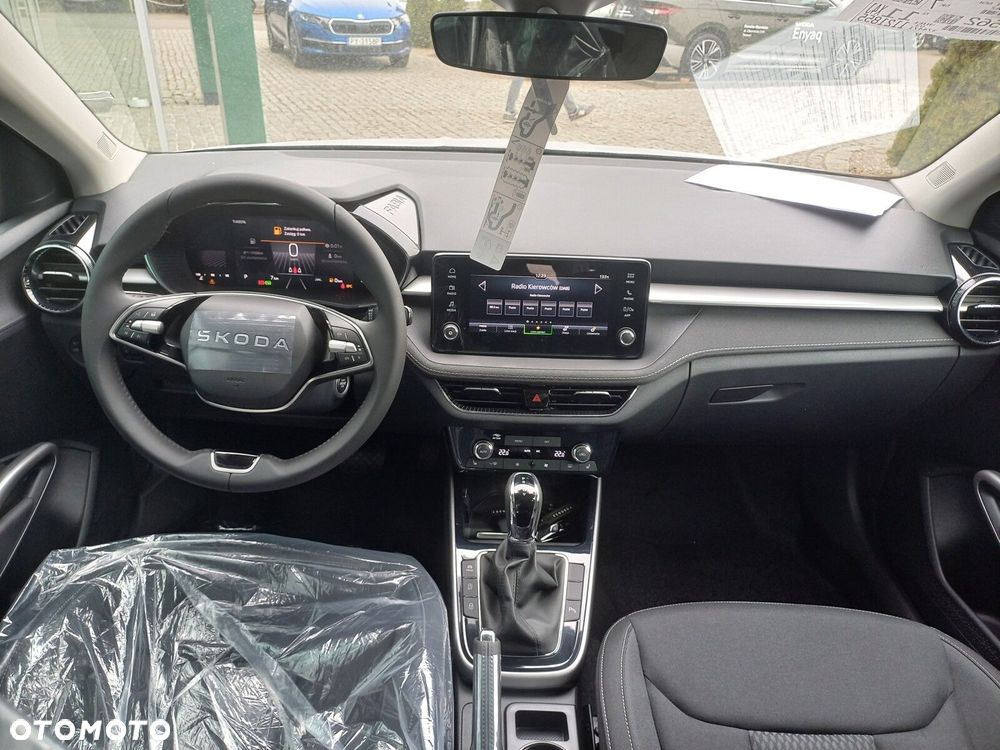 Skoda Fabia 1.0 TSI Drive DSG - 9