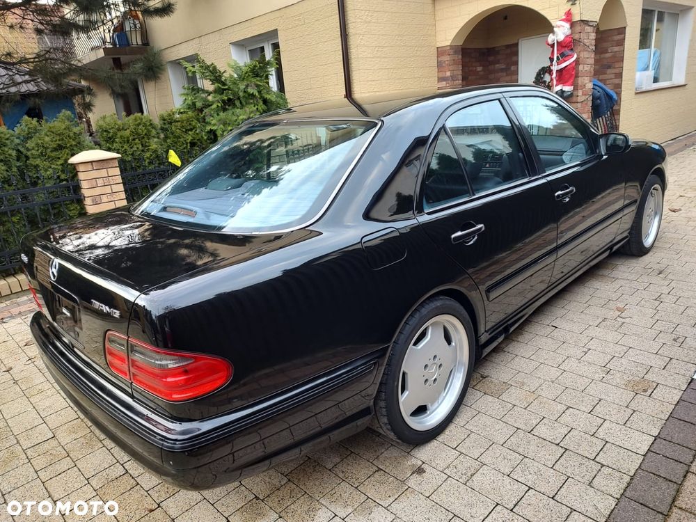 Mercedes-Benz Klasa E - 5