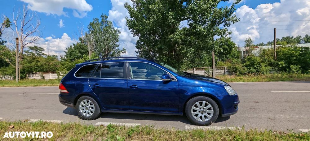 Volkswagen Golf - 11