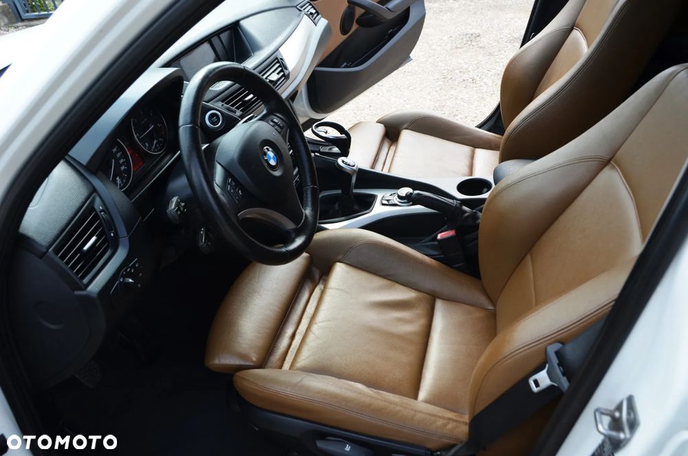 BMW X1 - 23