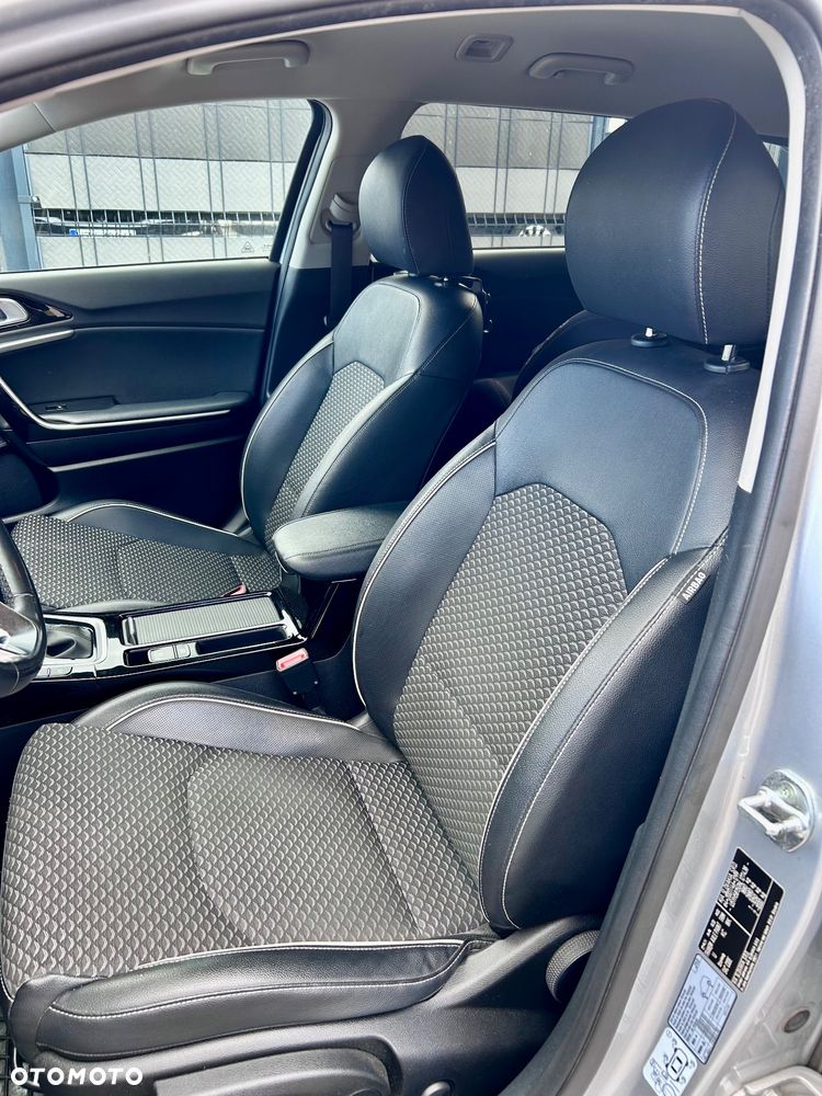 Kia Ceed 1.5 T-GDI Business Line DCT - 15