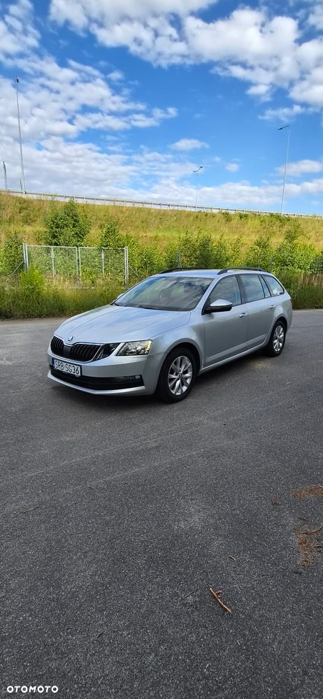 Skoda Octavia 1.6 TDI SCR Ambition - 3