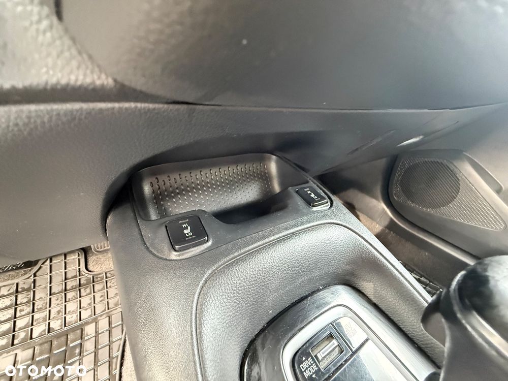 Toyota Corolla 1.8 Hybrid GPF Comfort - 16
