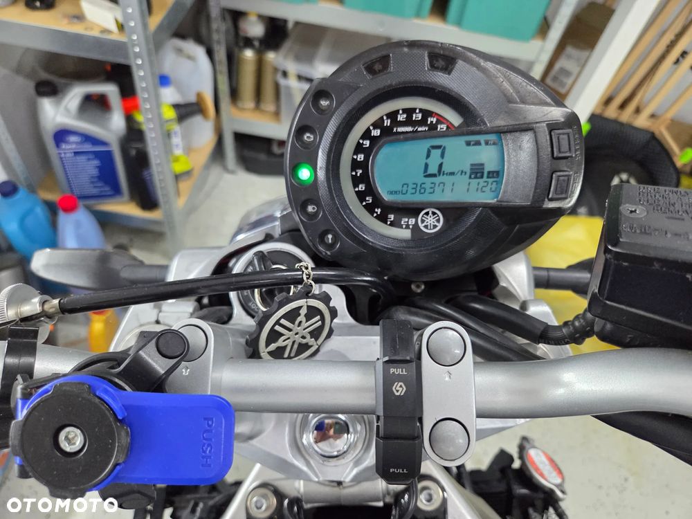 Yamaha FZ6 - 14