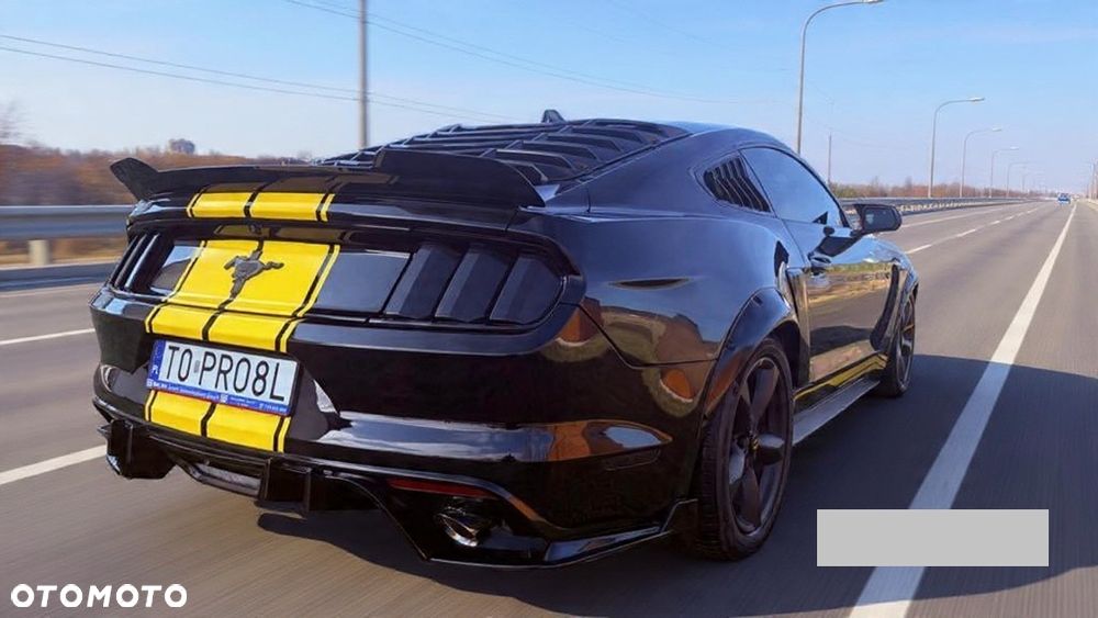 Ford Mustang - 5
