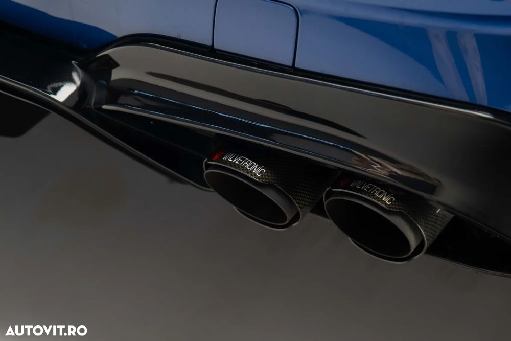 BMW M3 M340i xDrive - 14