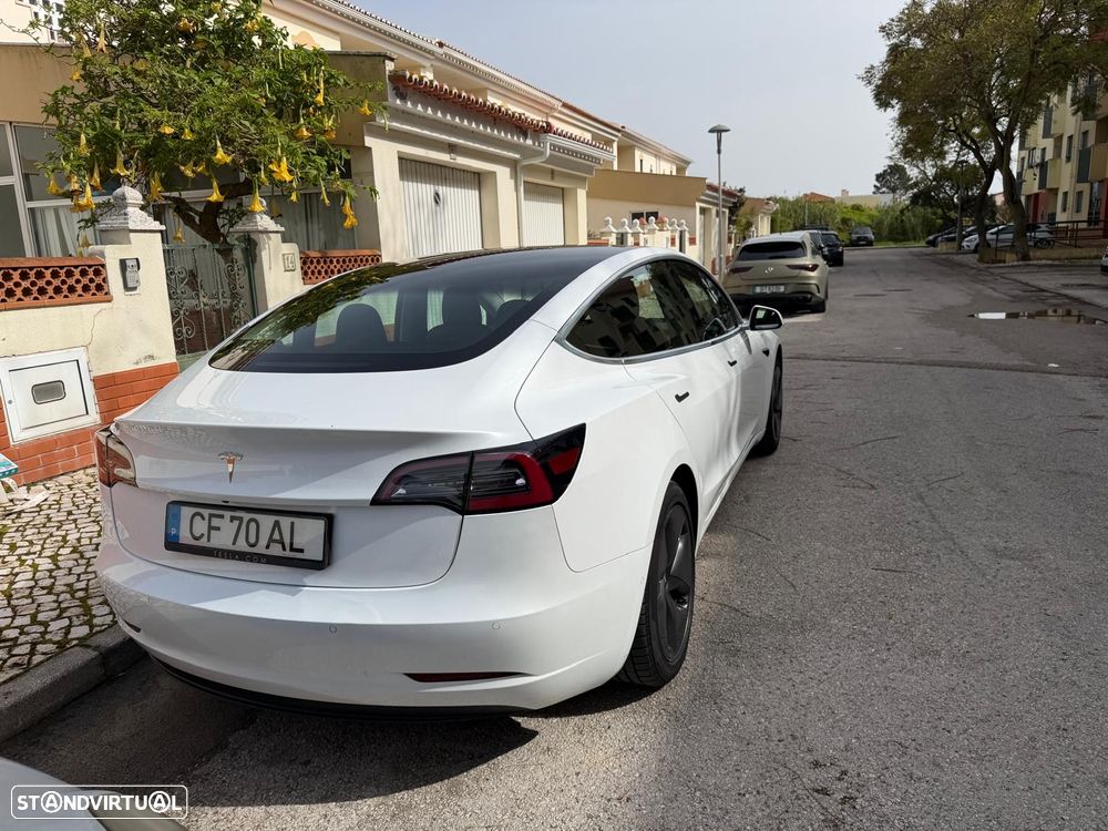 Tesla Model 3 Standard Range Plus RWD - 4