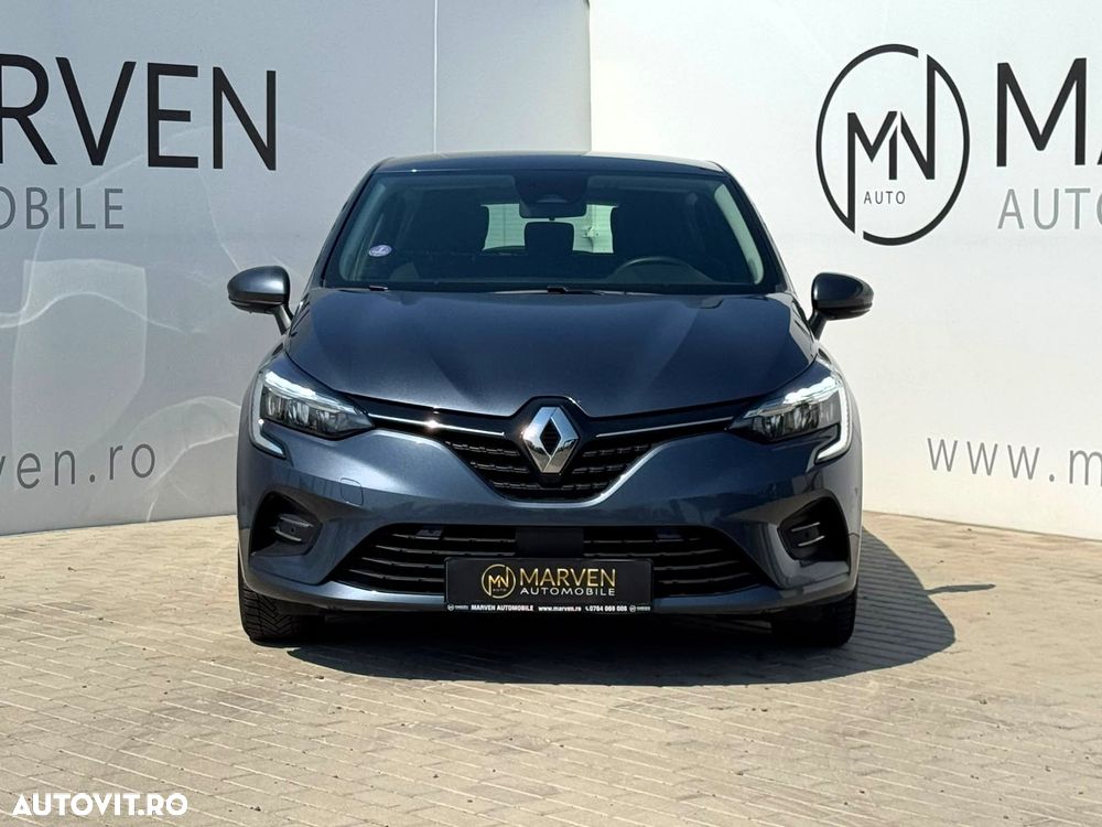 Renault Clio E-TECH 140 INTENS - 3