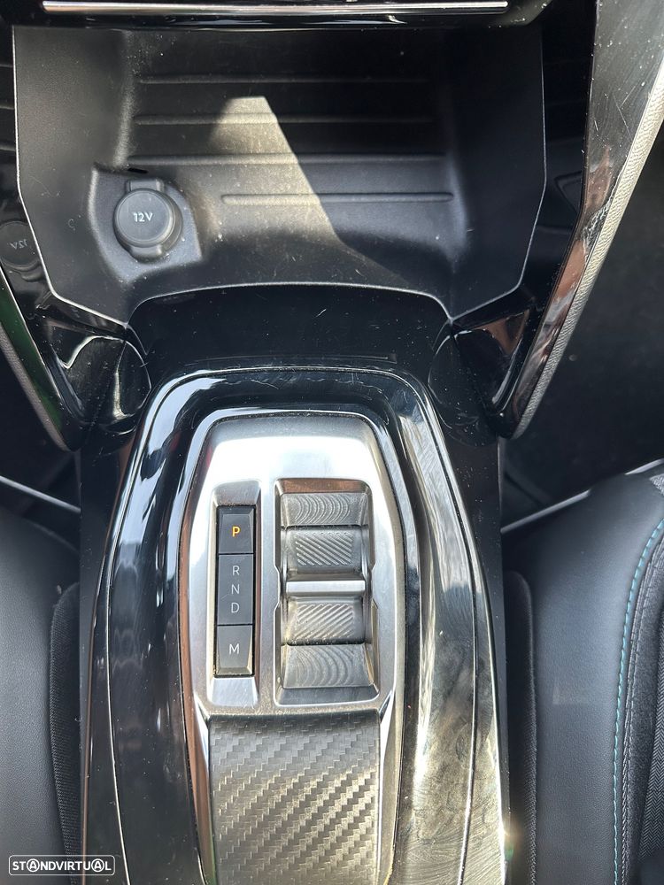 Peugeot 2008 PureTech 130 EAT8 Allure - 40
