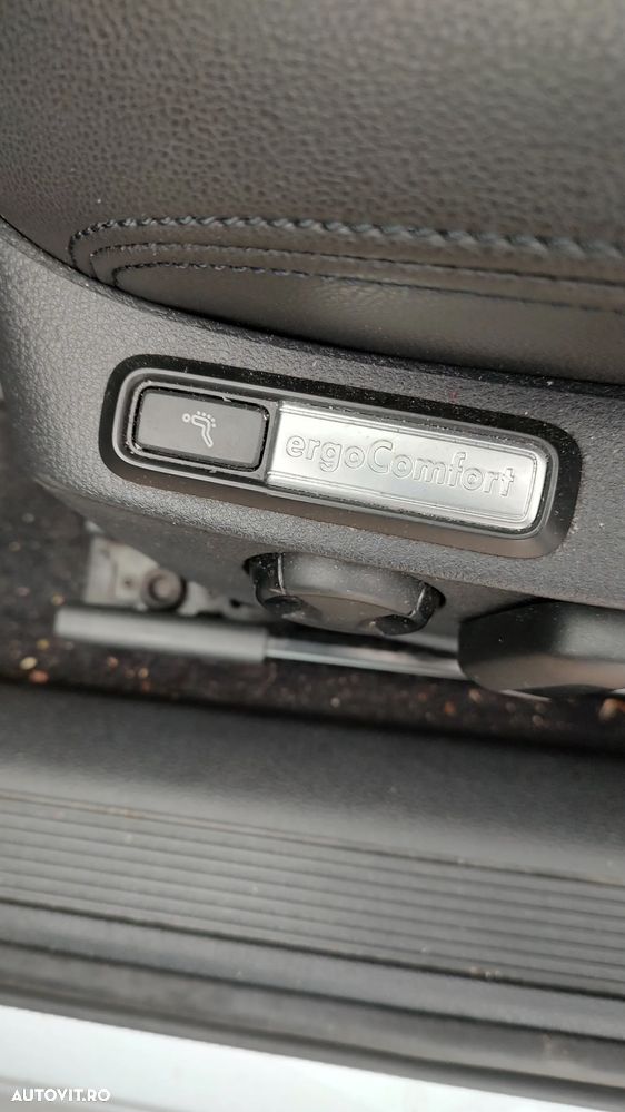 Volkswagen Passat 2.0 TDI (BlueMotion Technology) DSG Highline - 7