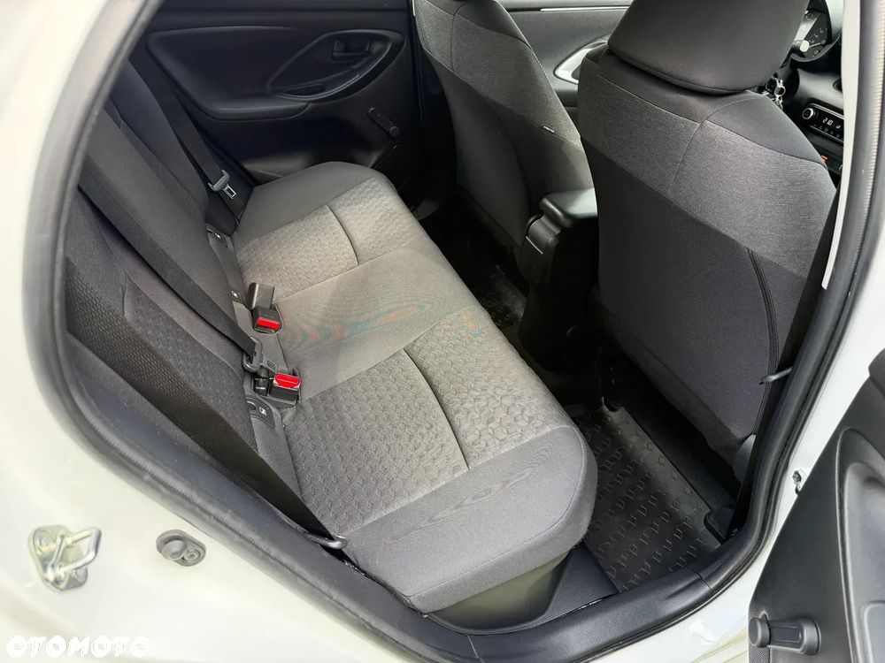 Toyota Yaris Hybrid 1.5 Comfort - 17