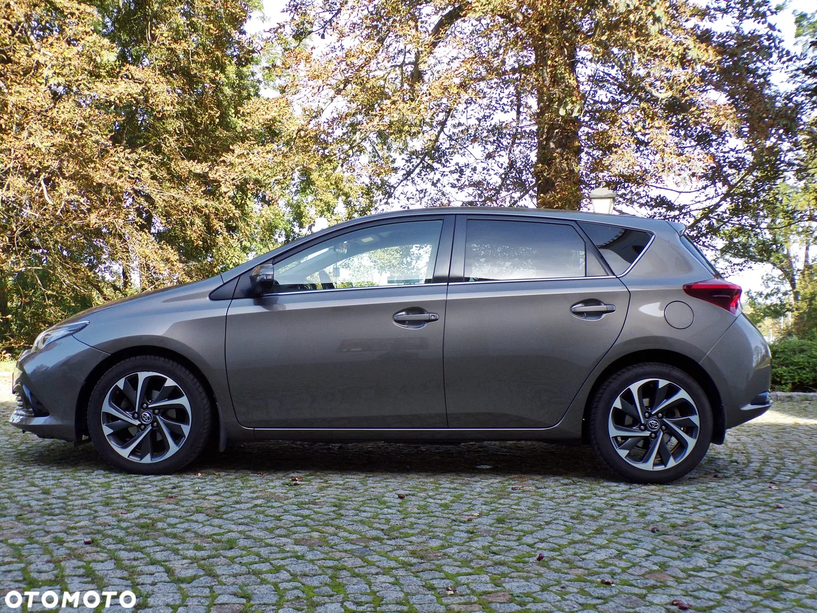 Toyota Auris 1.6 Comfort - 8