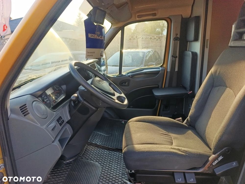Iveco Daily kontener sklep - 9