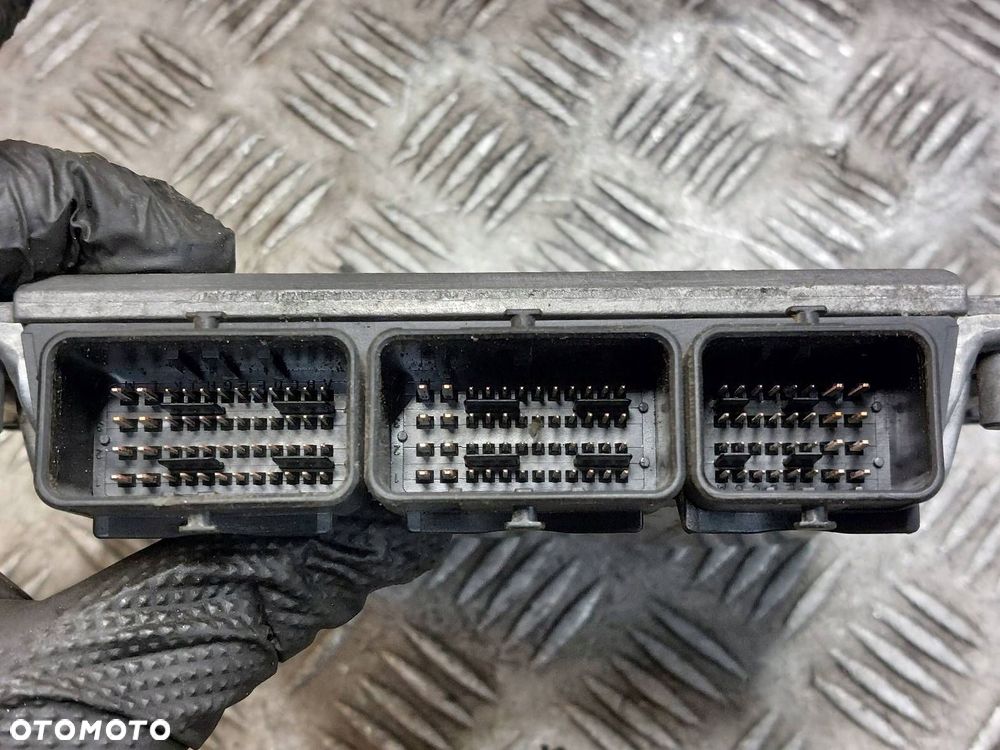 ZESTAW STARTOWY RENAULT TRAFIC II 1.9 DCI 0281010632 8200051608 8200461558 - 3