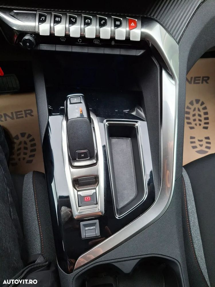 Peugeot 3008 PureTech 130 Stop & Start GPF EAT8 Active - 23