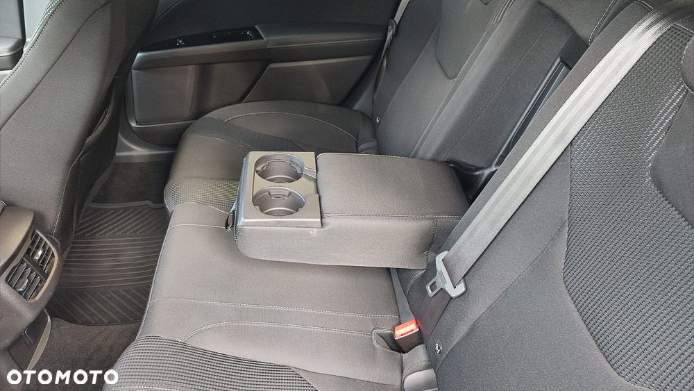 Ford Mondeo - 16