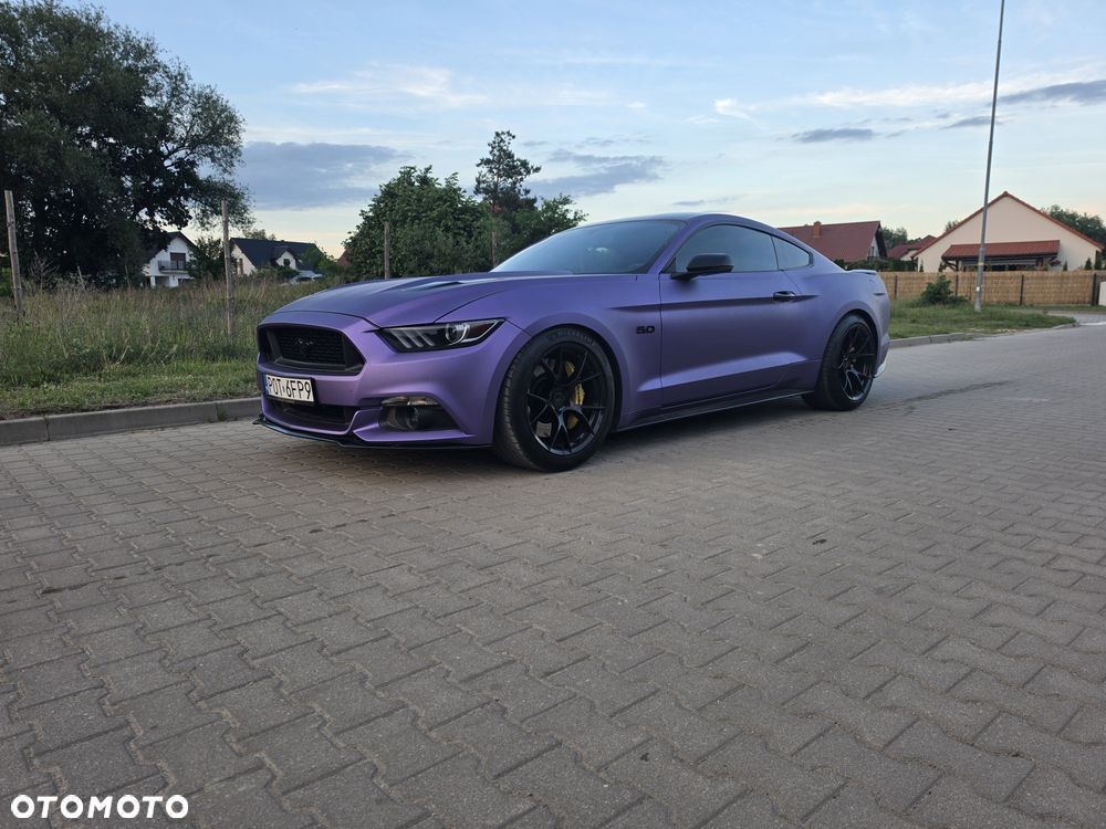 Ford Mustang - 3