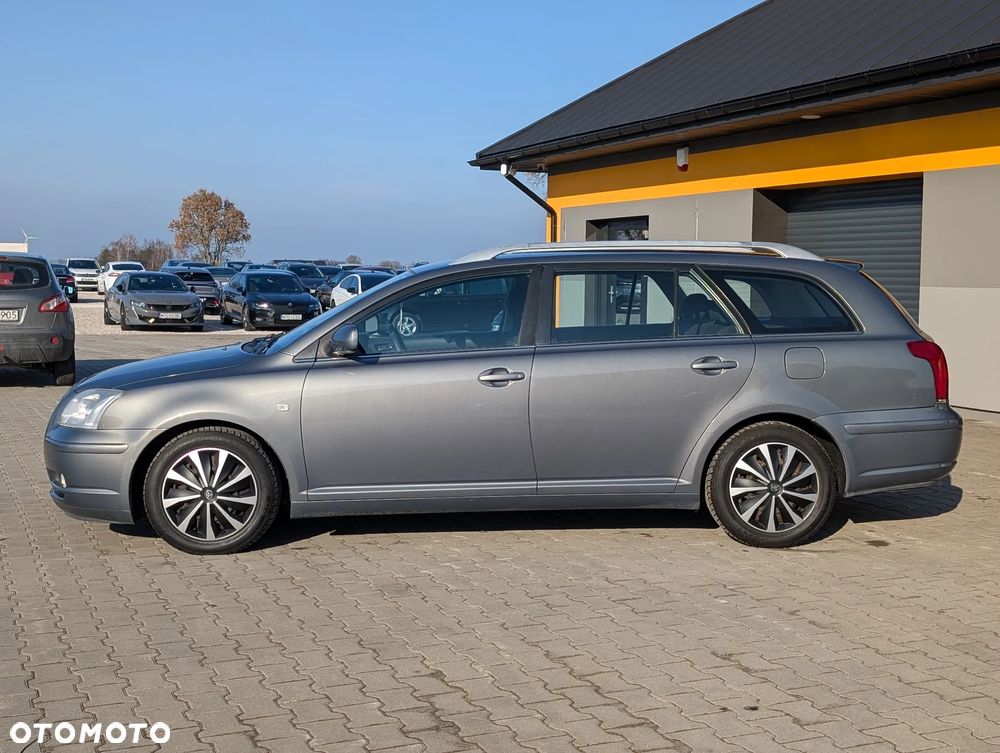 Toyota Avensis 1.8 VVT-i Edition - 10