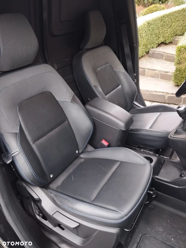 Nissan TOWNSTAR - 15