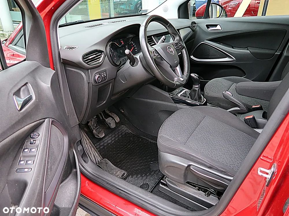 Opel Crossland X 1.2 Design Line - 9
