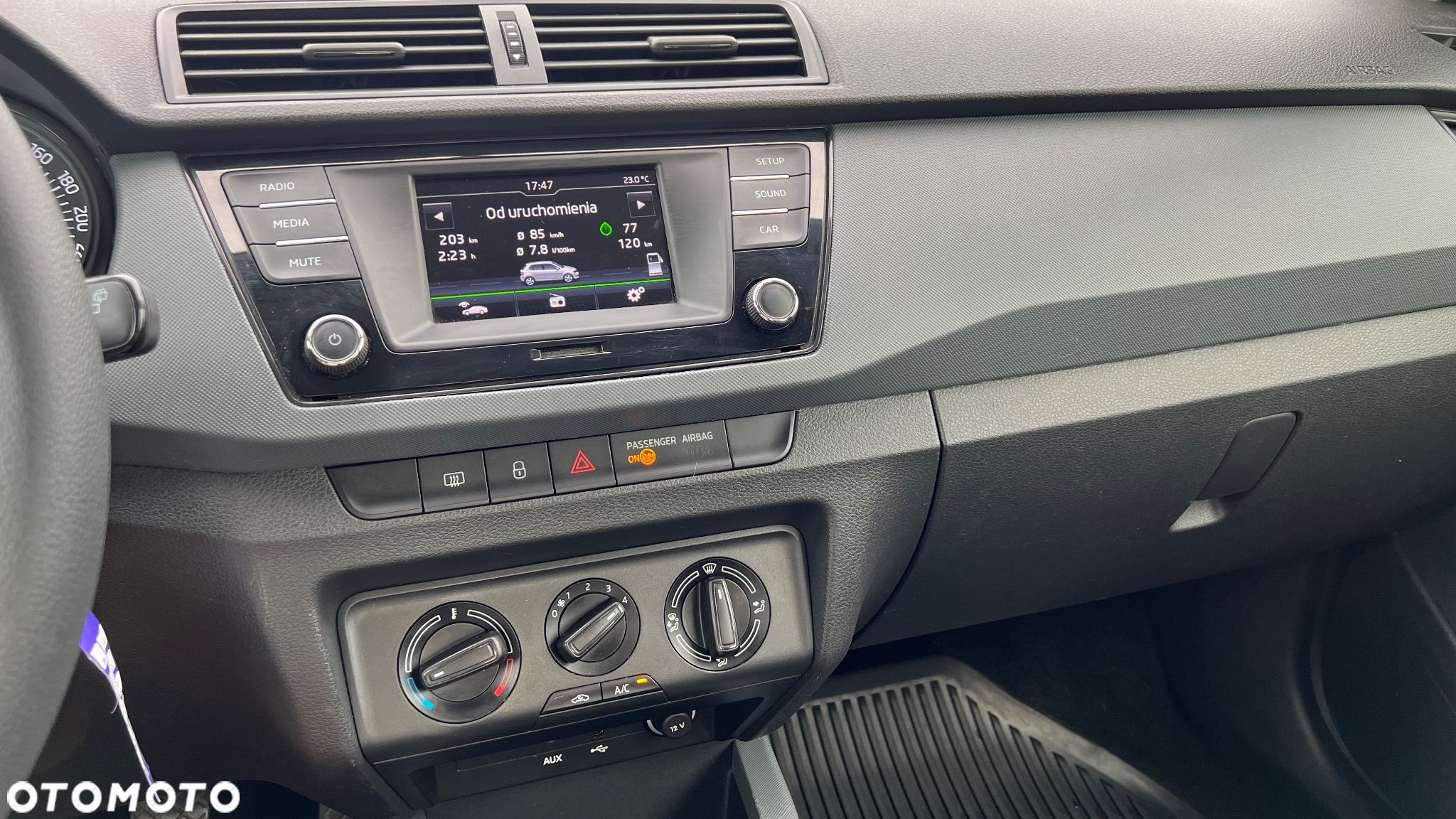 Skoda Fabia 1.0 Ambition - 13
