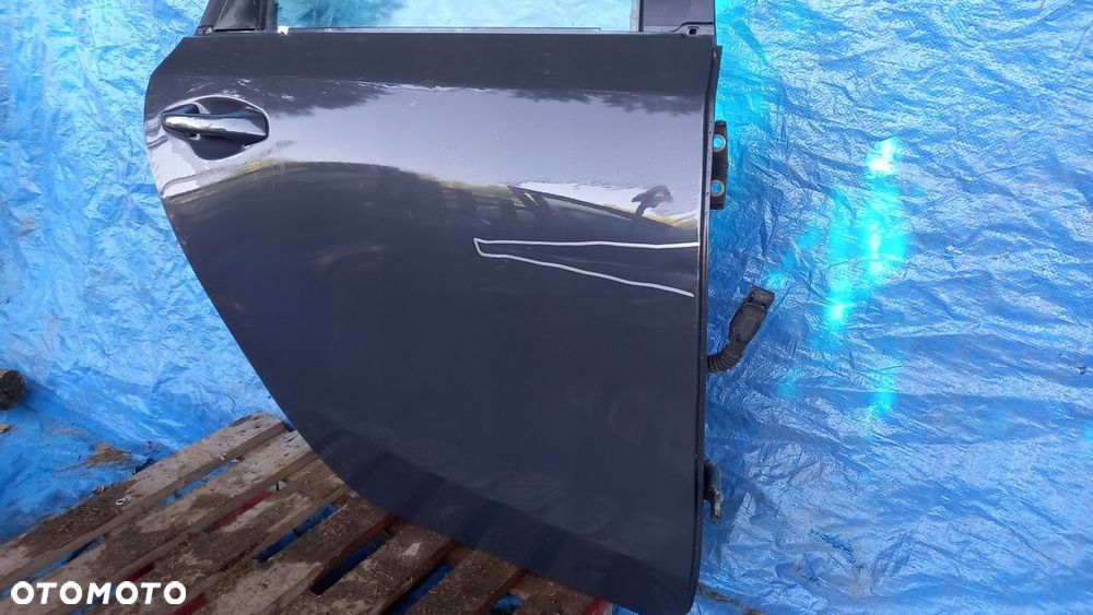 KIA CEED III HB DRZWI PRAWY TYŁ PRAWE TYLNE KLAMKA KOMPLET - 2