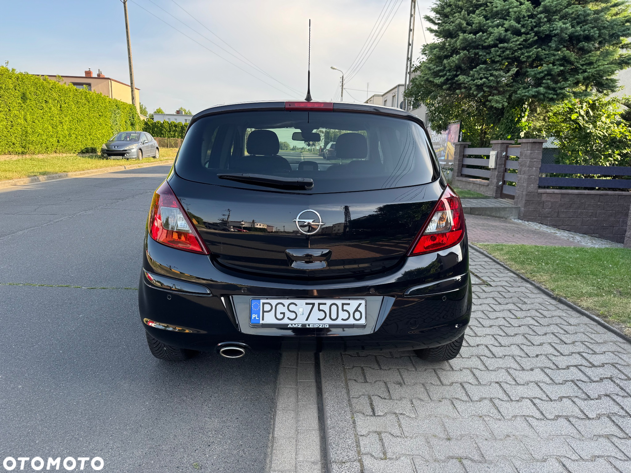 Opel Corsa 1.4 16V 150 Jahre - 12