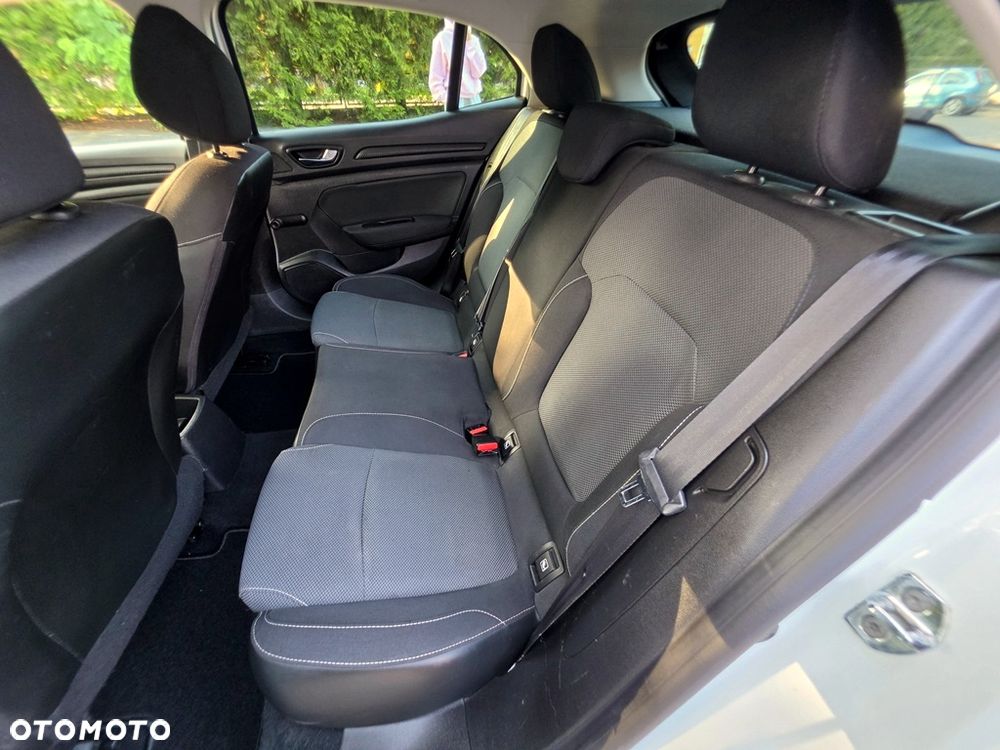 Renault Megane ENERGY TCe 115 LIMITED - 28