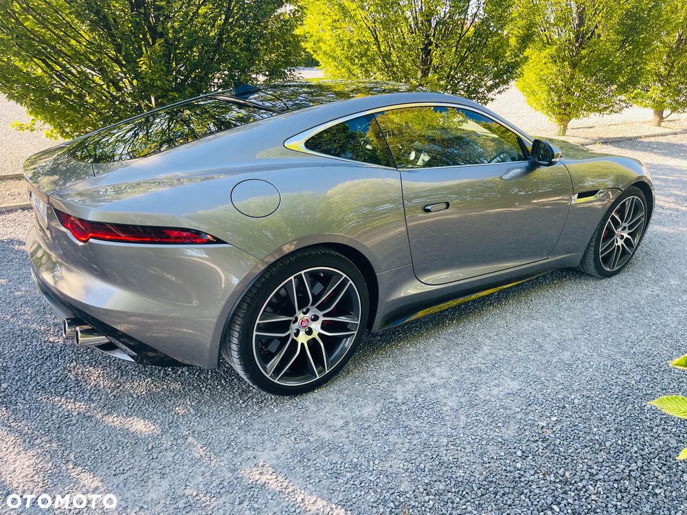 Jaguar F-Type AWD R - 17