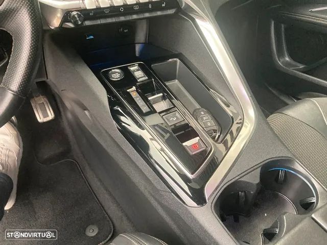 Peugeot 3008 PureTech 130 Stop & Start GPF EAT8 GT - 33