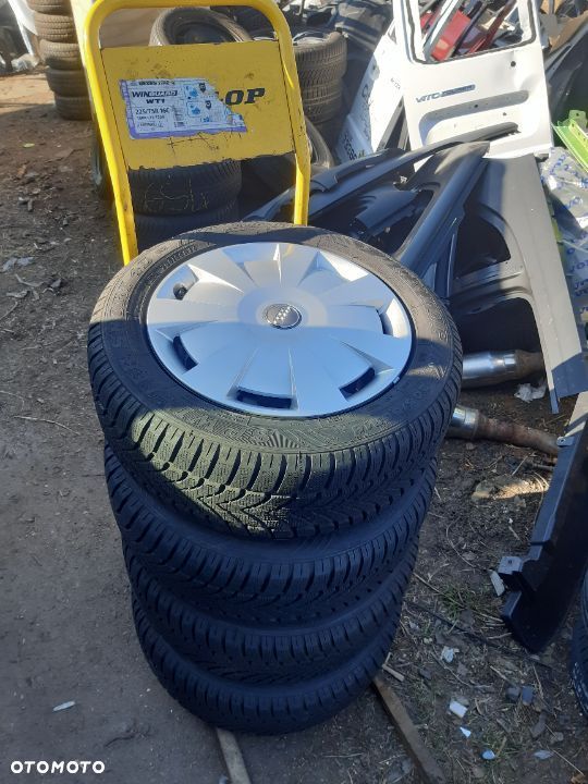 Koła zimowe Audi A3 A-3 8V 8Y 205/55R16 6.1/2Jx16H2 ET 43 8V0601027A 8V0601147D 2018 Rok Nowe - 1