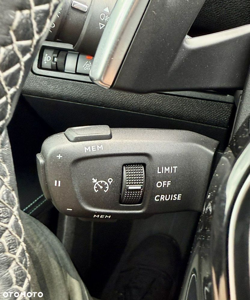 Peugeot 5008 2.0 BlueHDI Crossway S&S EAT8 - 33