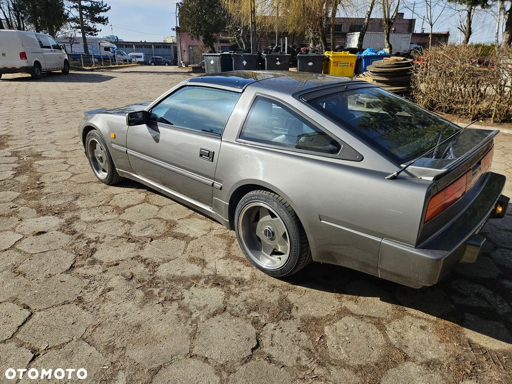 Nissan 300 ZX - 4
