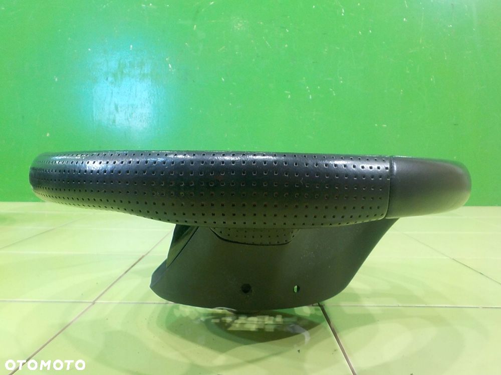 PEUGEOT 308 II GT 1.2 B AUT 16r HB 5D kierownica skorzana 619138220C - 8