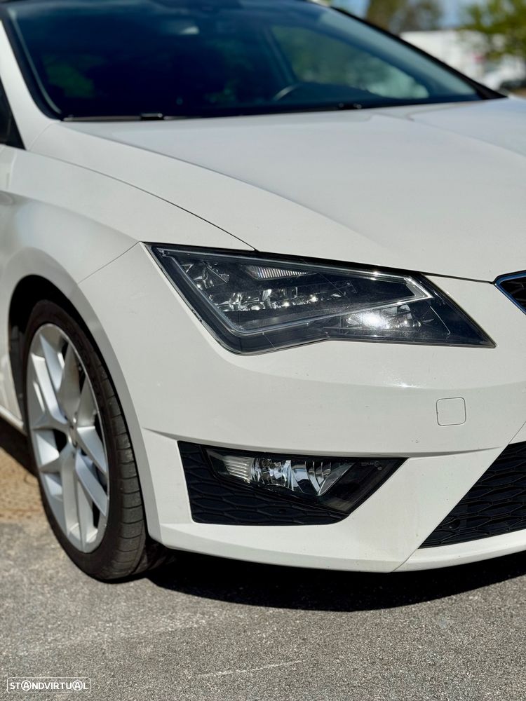 SEAT Leon 2.0 TDI DPF S&S FR - 11