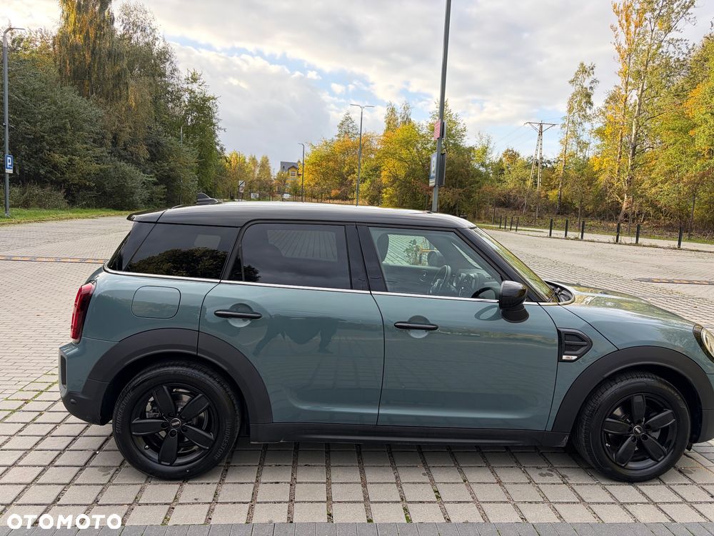 MINI Countryman Cooper Classic Trim - 3
