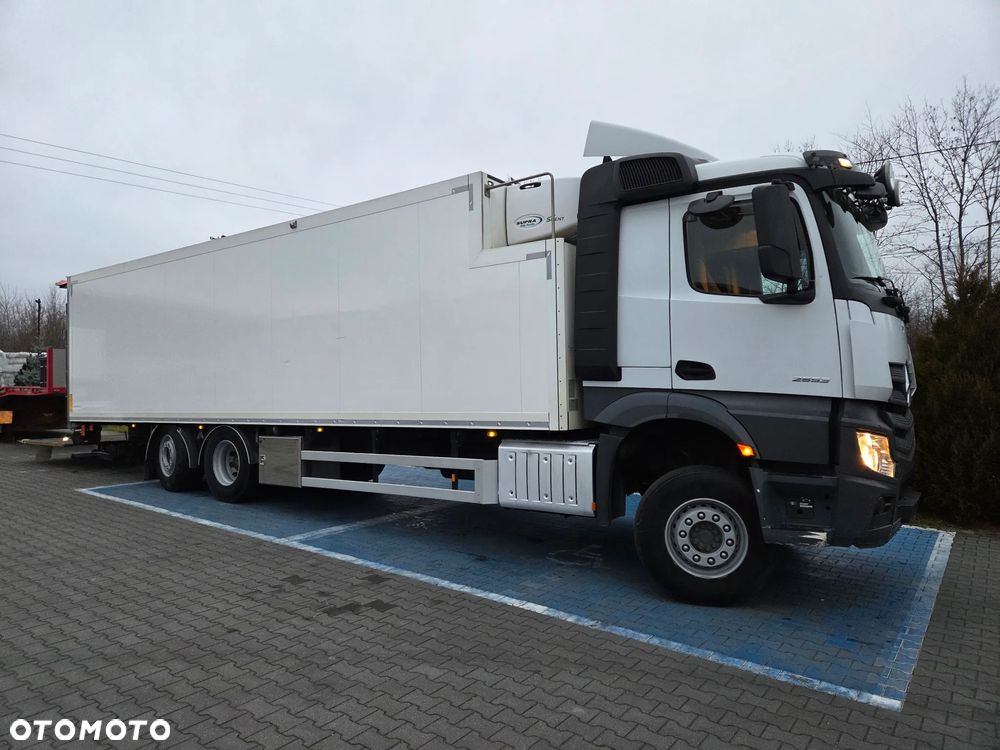 Mercedes-Benz Actros 2553 - 21
