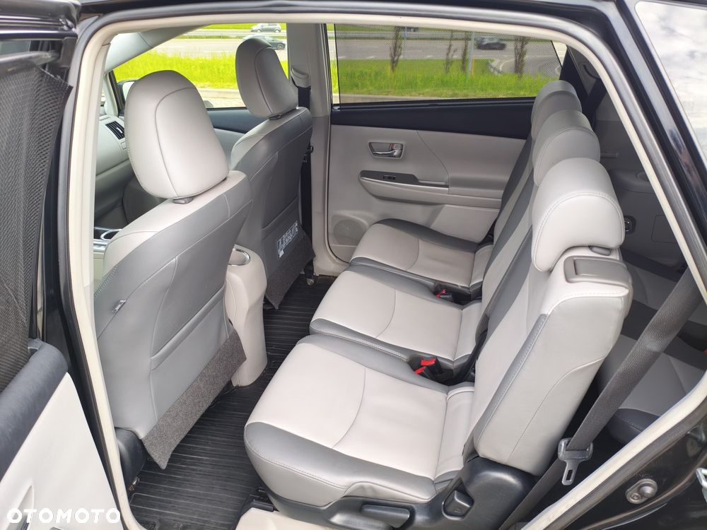 Toyota Prius+ (Hybrid) Comfort - 31