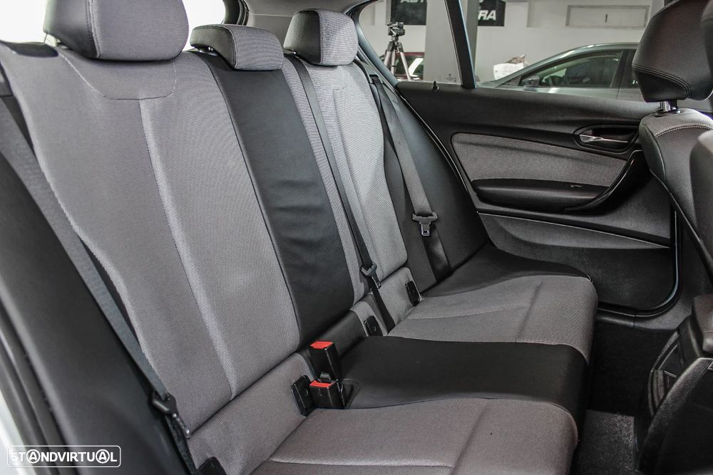 BMW 118 d Line Urban - 15