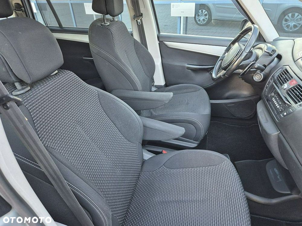 Citroën C4 Grand Picasso 2.0 16V Tendance - 22
