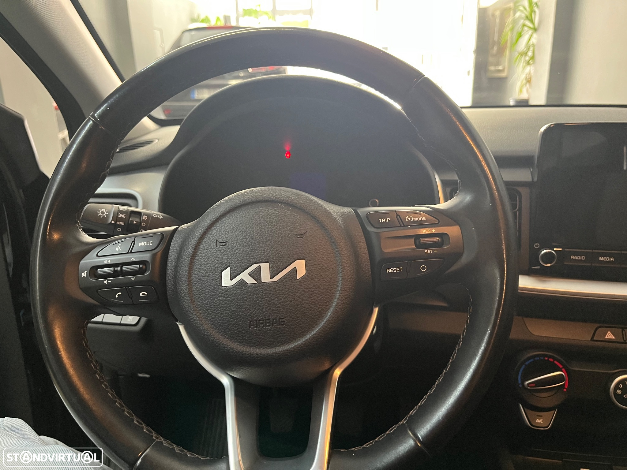 Kia Stonic 1.2 Dynamic - 20