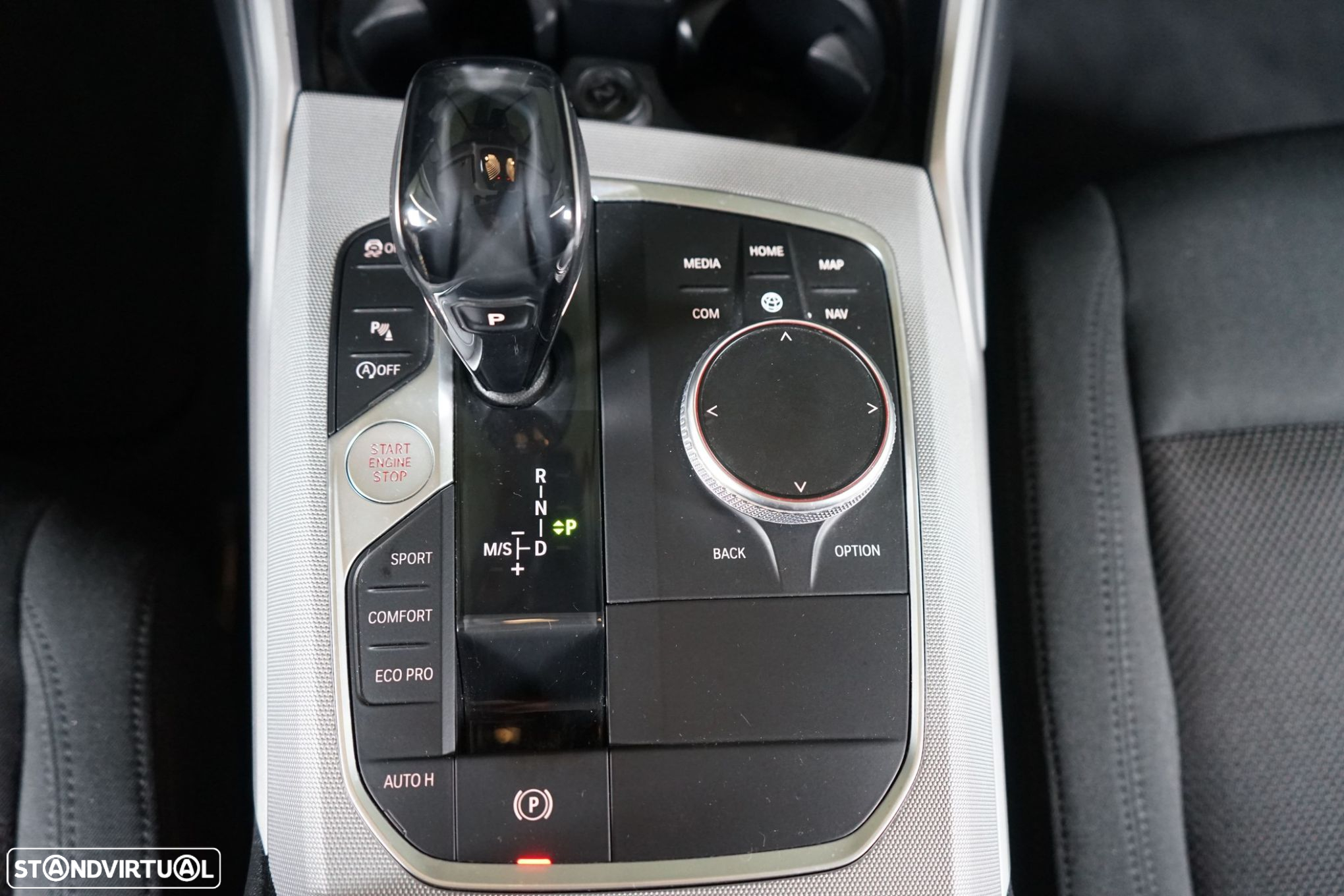 BMW 320 d xDrive Advantage Auto - 29