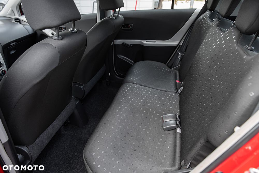 Toyota Yaris 1.4 D-4D Sol - 15