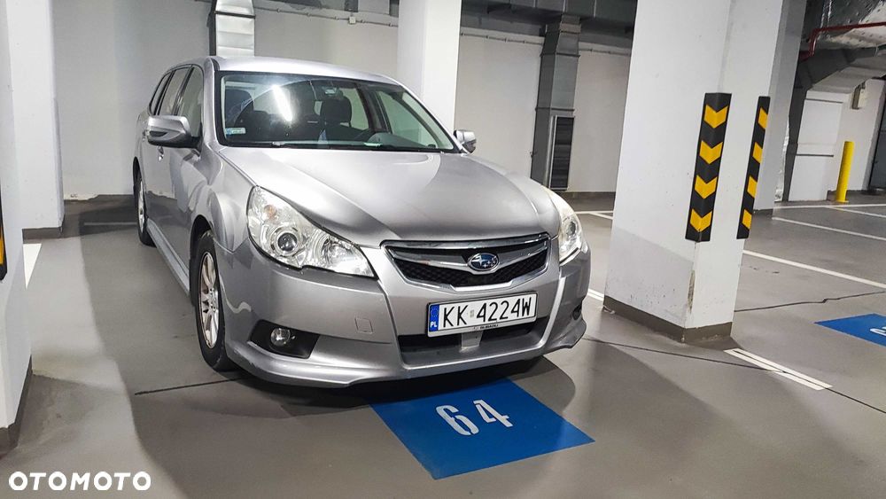Subaru Legacy - 1