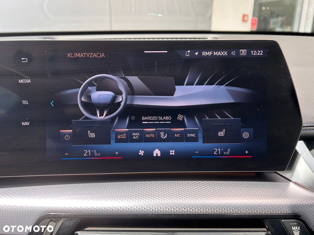 BMW X1 sDrive20i mHEV sport - 34