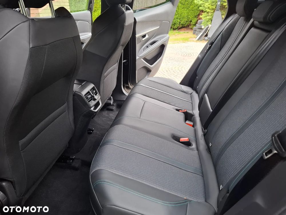 Peugeot 3008 2023